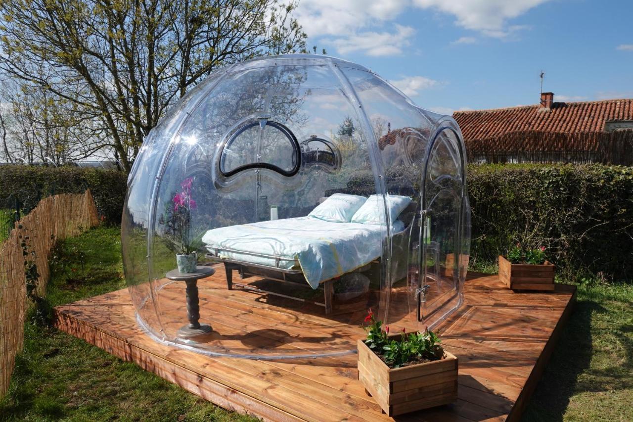 Gîte 4 étoiles avec hébergement insolite - 10 personnes Foussais Esterno foto
