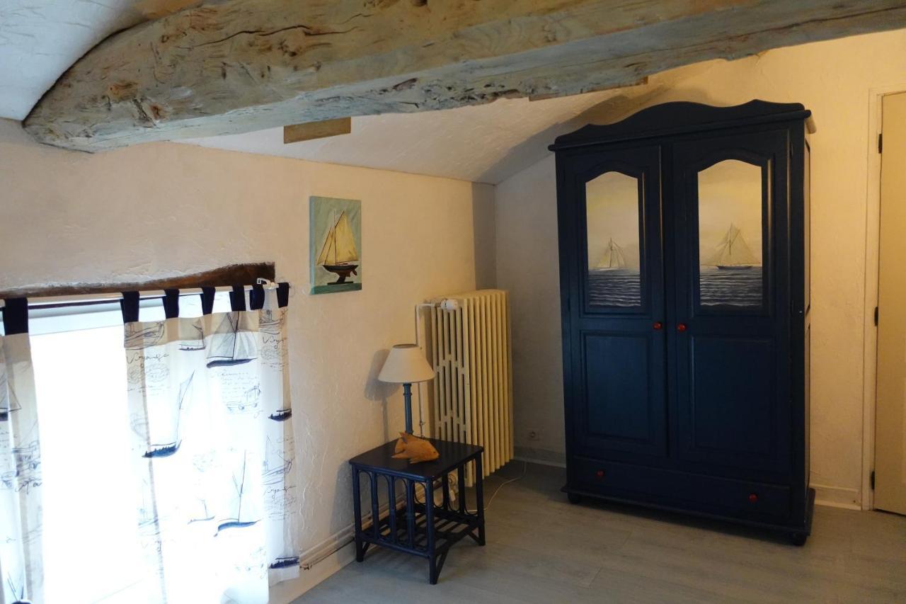Gîte 4 étoiles avec hébergement insolite - 10 personnes Foussais Esterno foto